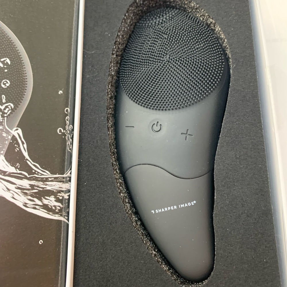 Sharper Image Facial Cleansing Brush - Black - Brand New - Model # SI-MNESCR-750 - Picture 4 of 4
